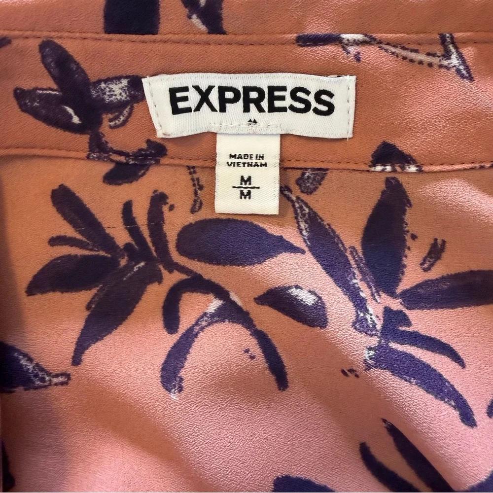 Express Floral Button-Down Bundle Shirt in Navy and Dusty Rose Work Office Chic - Picture 6 of 15